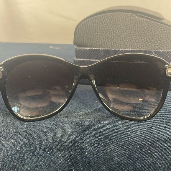 Prada Black Frame Sunglasses in Box - Picture 10 of 10